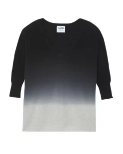Kujten Sweaters & Sweatshirts><noscript><img width=