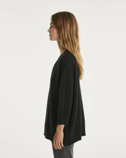 Kujten Sweaters & Sweatshirts><noscript><img width=