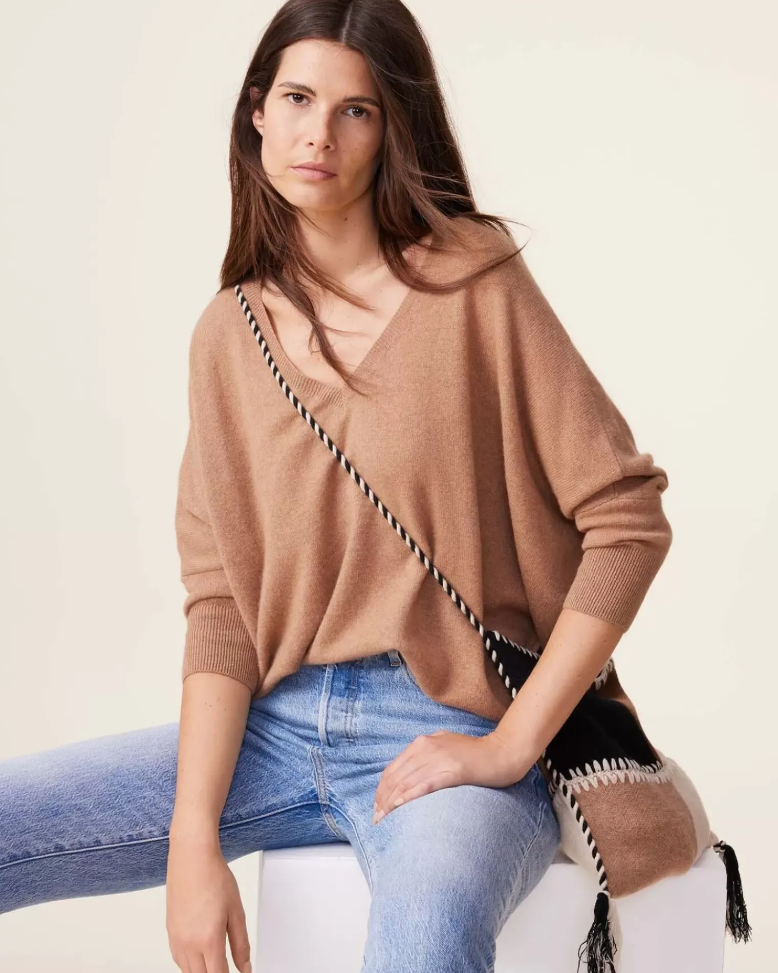 Kujten Sweaters & Sweatshirts>3/4 Sleeves V-Neck Cashmere Sweater, 2-Threads Camelo