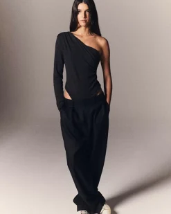 Kujten Body>Asymmetric Cashmere Body, 1-Thread Noir