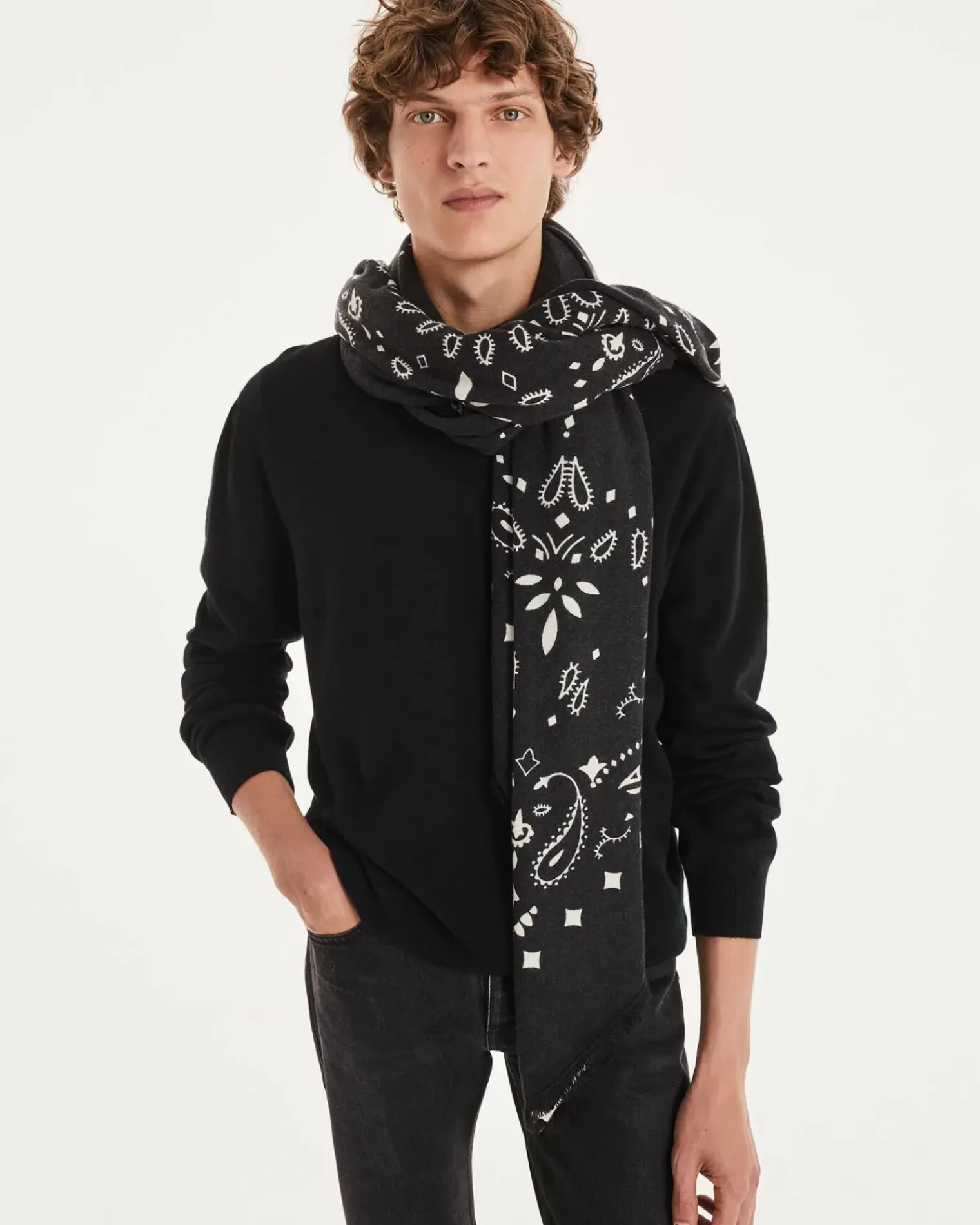 Kujten Sweaters & Sweatshirts>Basic Man V-Neck Cashmere Sweater, 2-Threads Noir