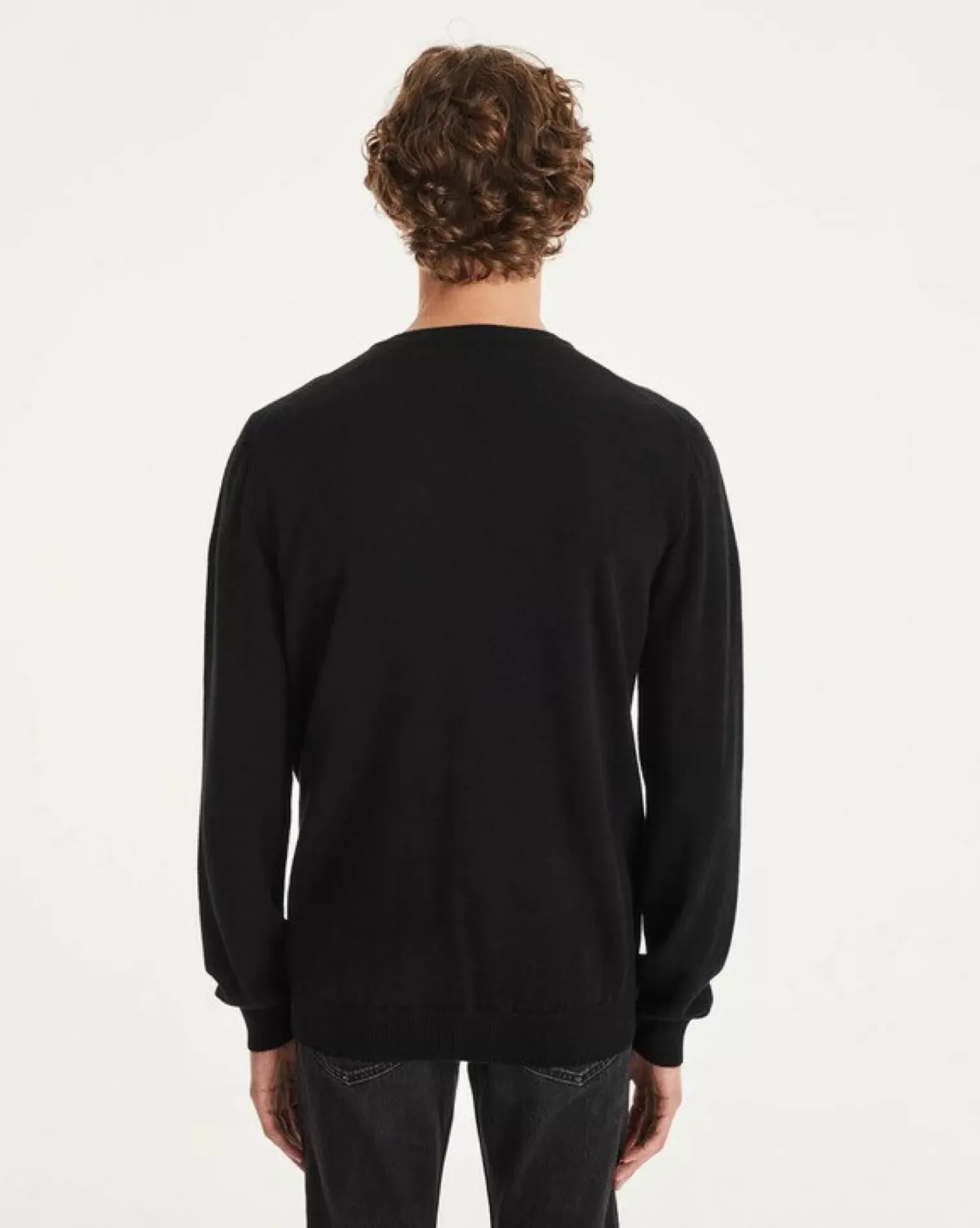 Kujten Sweaters & Sweatshirts>Basic Man V-Neck Cashmere Sweater, 2-Threads Noir