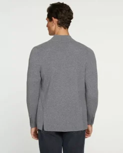 Kujten Jackets & Vests><noscript><img width=