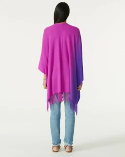 Kujten Capes & Ponchos><noscript><img width=