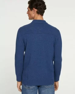 Kujten Jackets & Vests><noscript><img width=