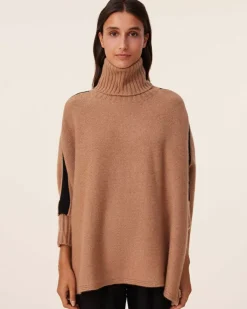 Kujten Capes & Ponchos>Cashmere Turtleneck Poncho Smok Stripe, 10-Threads Camelo