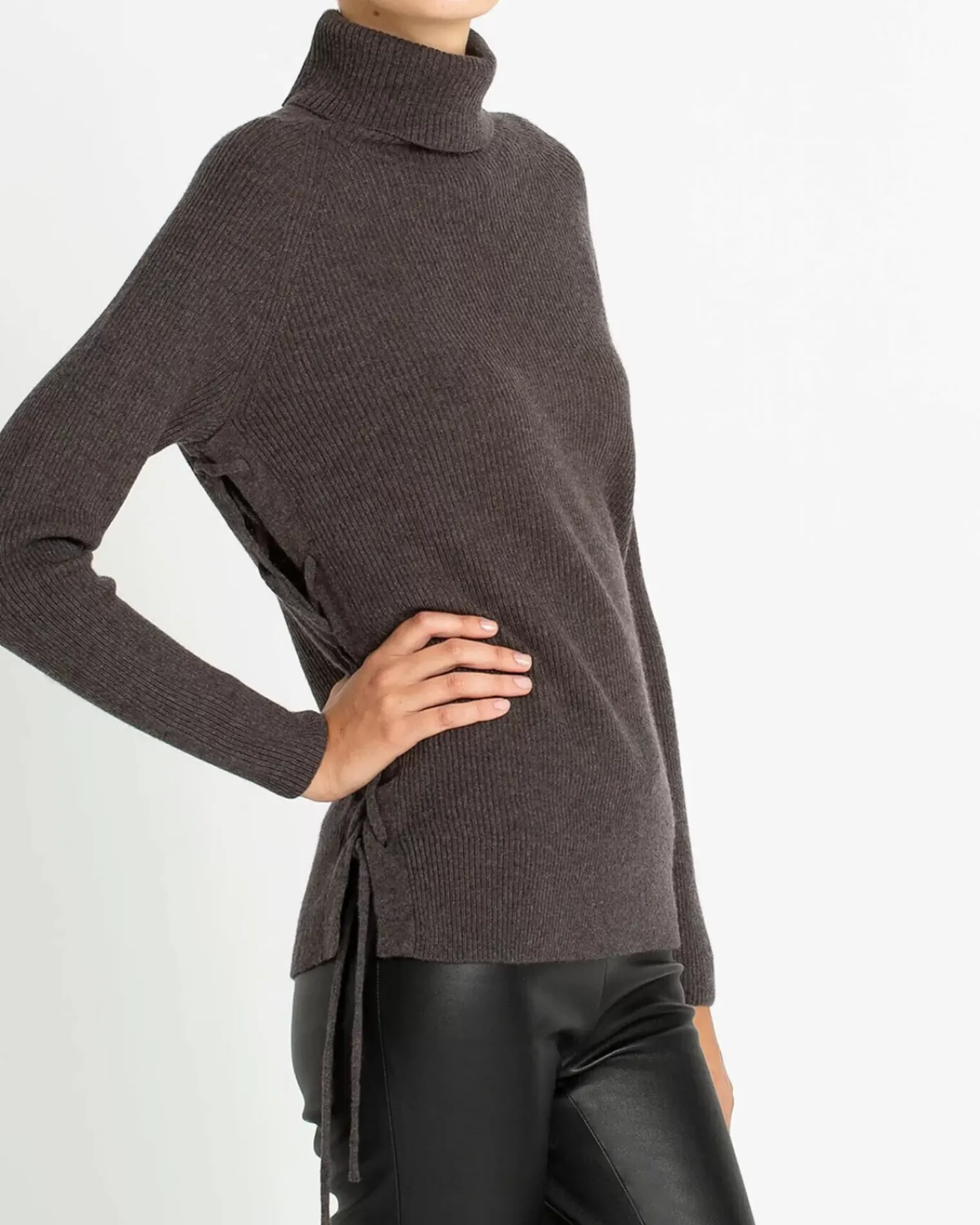 Kujten Sweaters & Sweatshirts>Cashmere Turtleneck Sweater With Laces Mocha Chine
