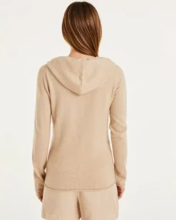 Kujten Jackets & Vests><noscript><img width=