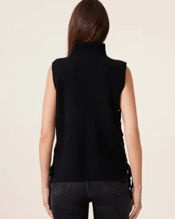 Kujten Sweaters & Sweatshirts><noscript><img width=