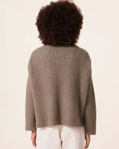 Kujten Sweaters & Sweatshirts><noscript><img width=