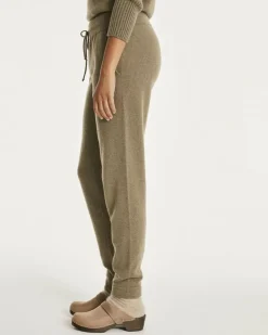 Kujten Joggings & Leggings><noscript><img width=