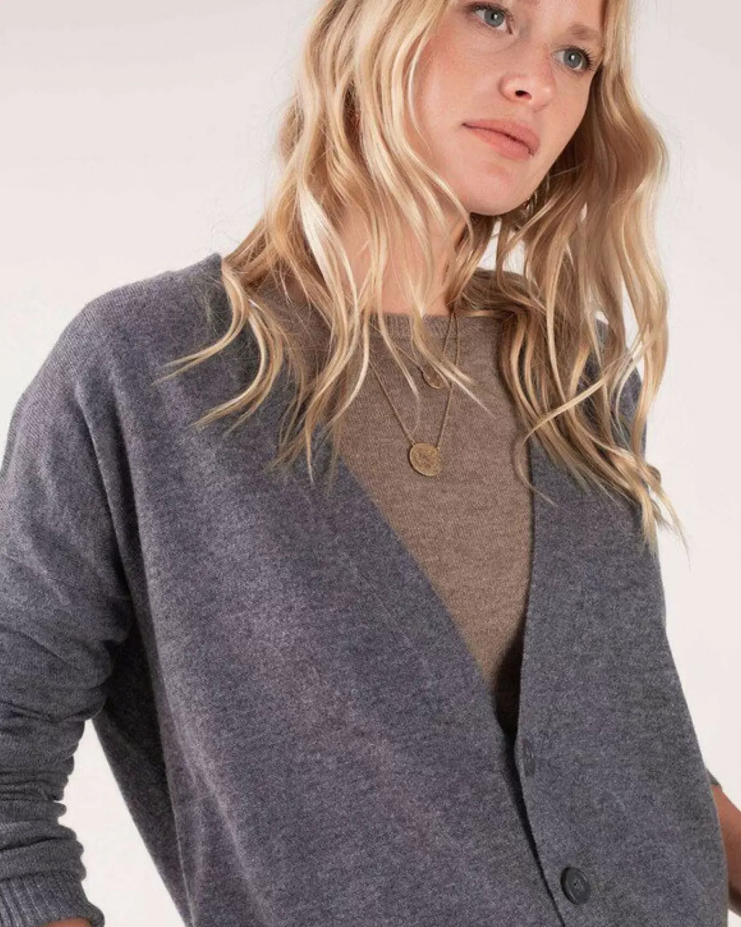 Kujten Jackets & Vests>Long Sleeves Cashmere Cardigan Gris Flanelle