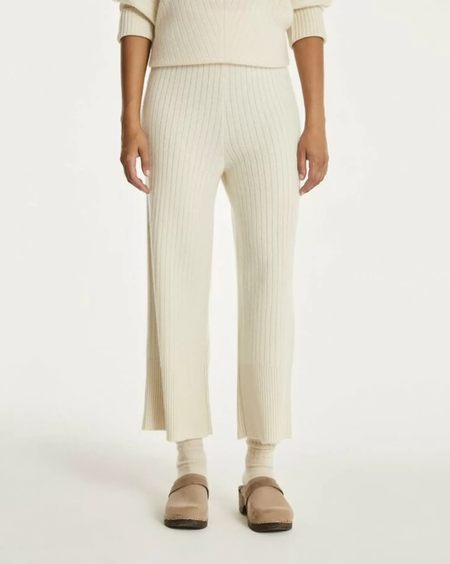 Kujten Pants & Shorts>Loose Fitting Cashmere Trousers Blanc Vintage