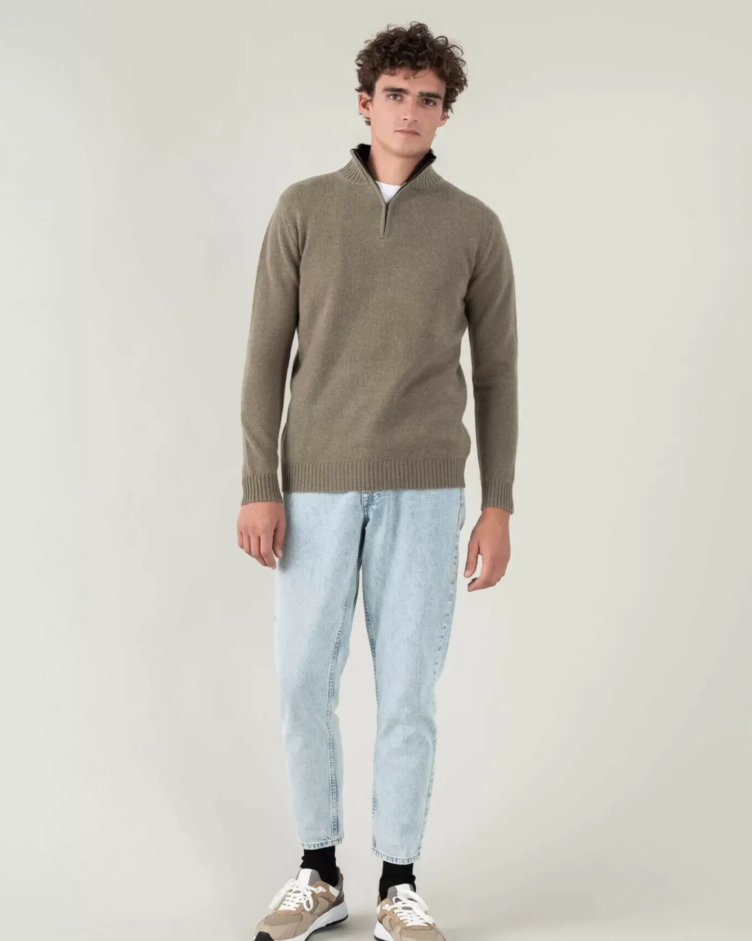 Kujten Sweaters & Sweatshirts>Man Plain Truck Collar Cashmere Sweater, 4-Threads Kaki Chine