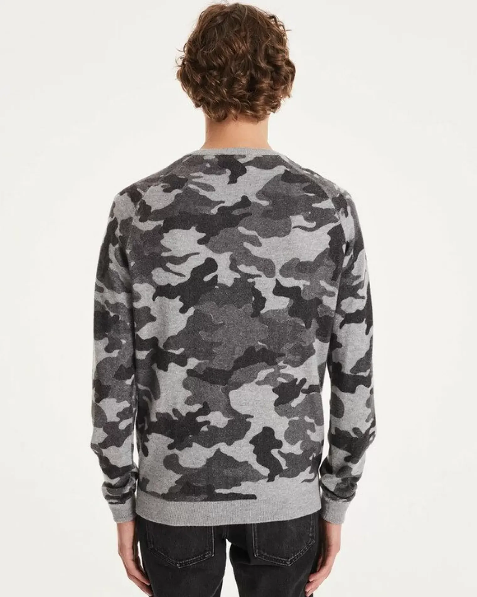 Kujten Sweaters & Sweatshirts>Men Printed Round Neck Cashmere Sweater Camou Gris