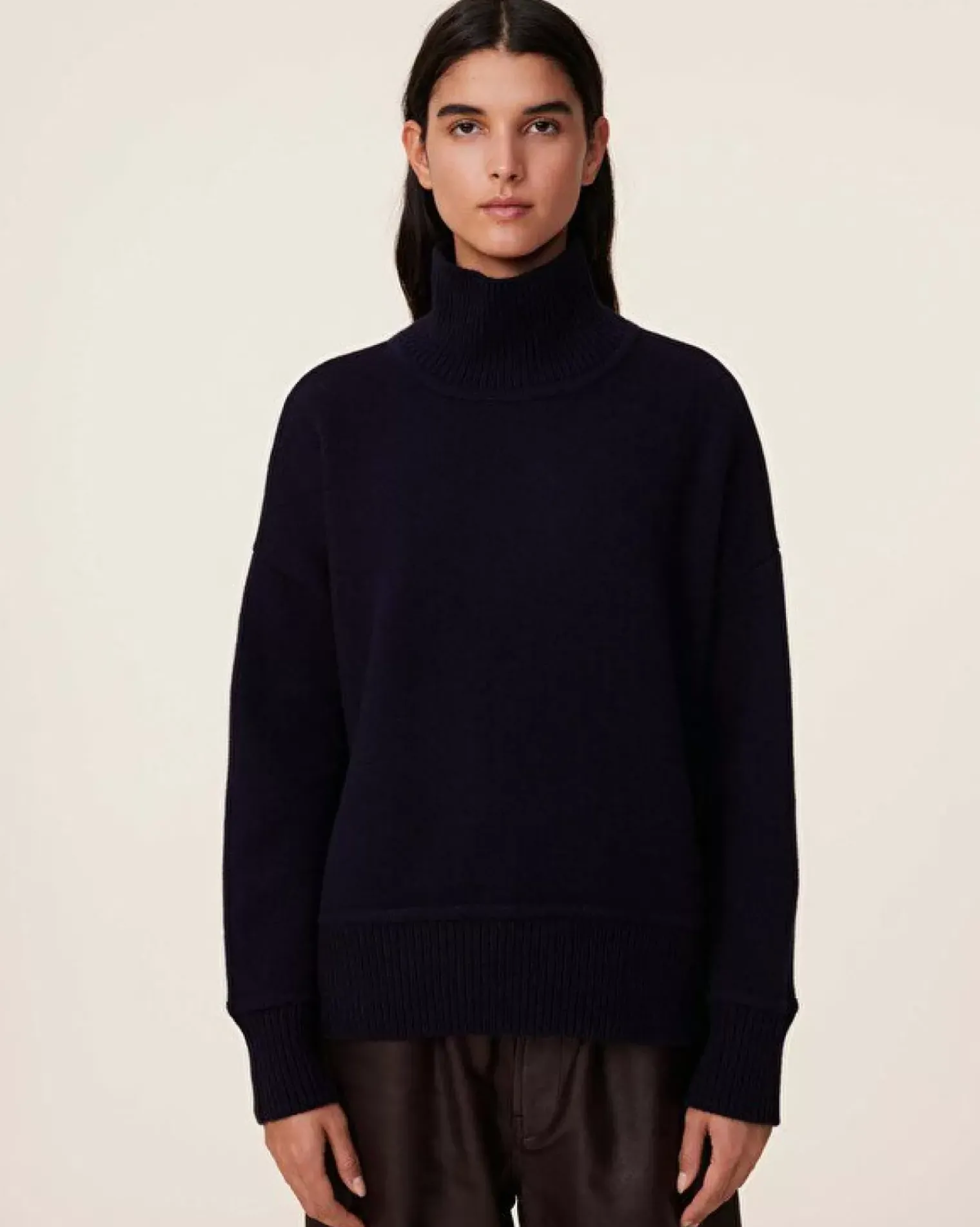 Kujten Sweaters & Sweatshirts>Milano Chimney Neck Cashmere Sweater, 2-Threads Bleu Marine Fonce