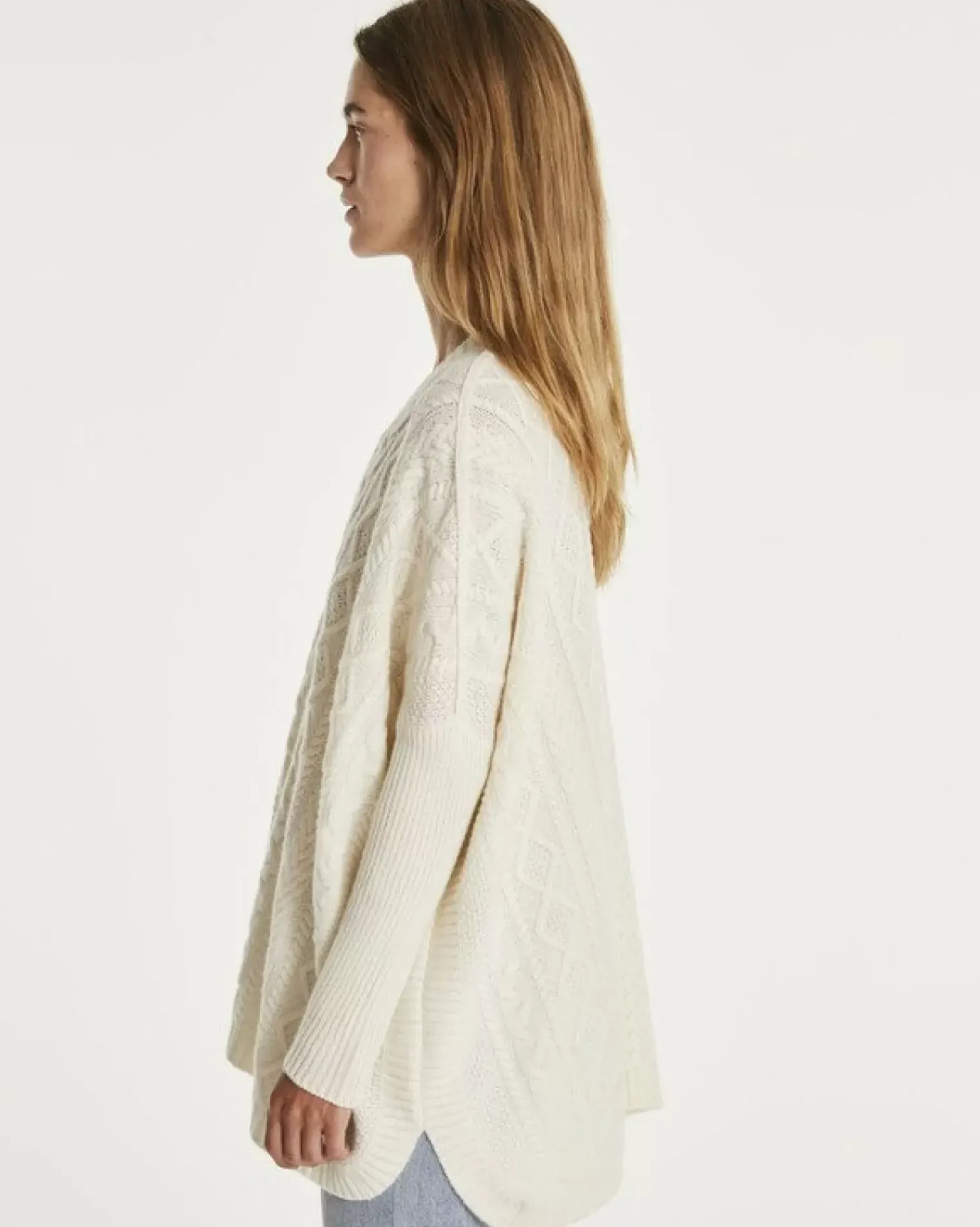 Kujten Capes & Ponchos>Oversize Round Neck Cashmere Poncho Blanc