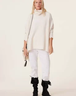 Kujten Capes & Ponchos>Oversize Turtleneck Cashmere Poncho, 10-Threads Blanc