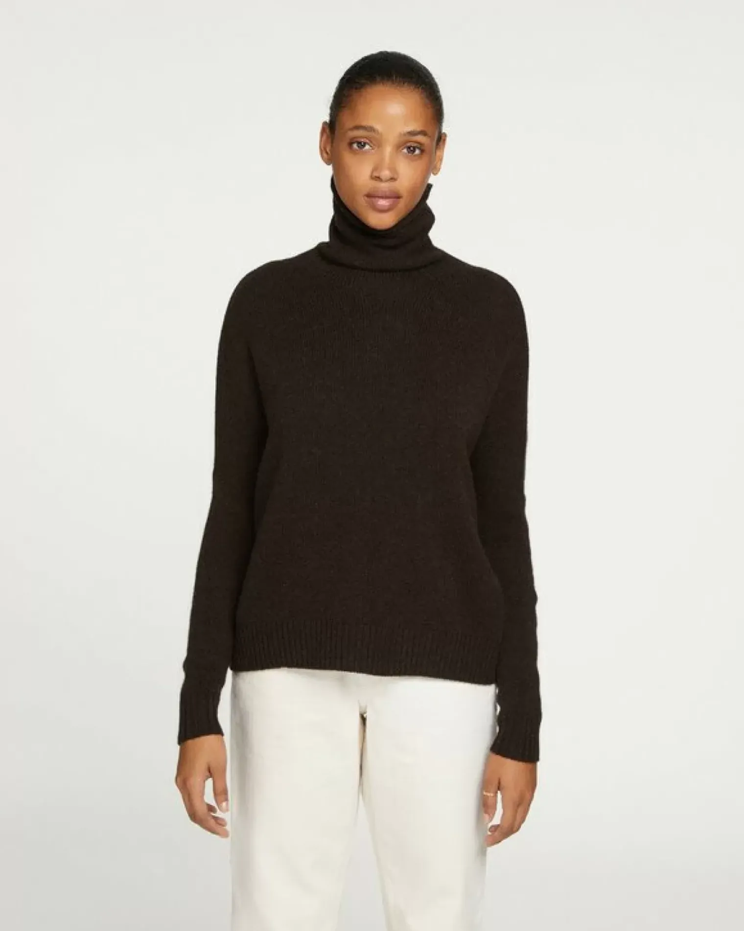 Kujten Sweaters & Sweatshirts>Oversized Turtleneck Cashmere Sweater, 4-Threads Marron