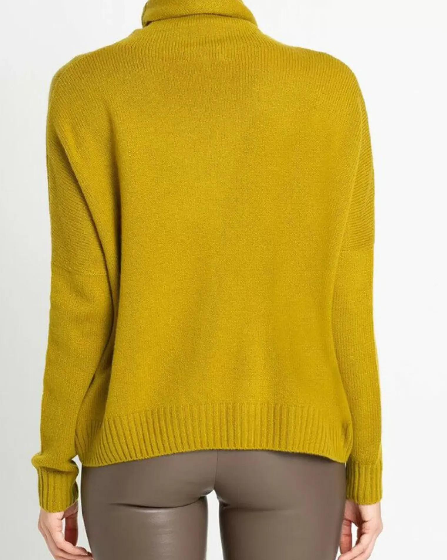 Kujten Sweaters & Sweatshirts>Oversized Turtleneck Cashmere Sweater Vert Olive