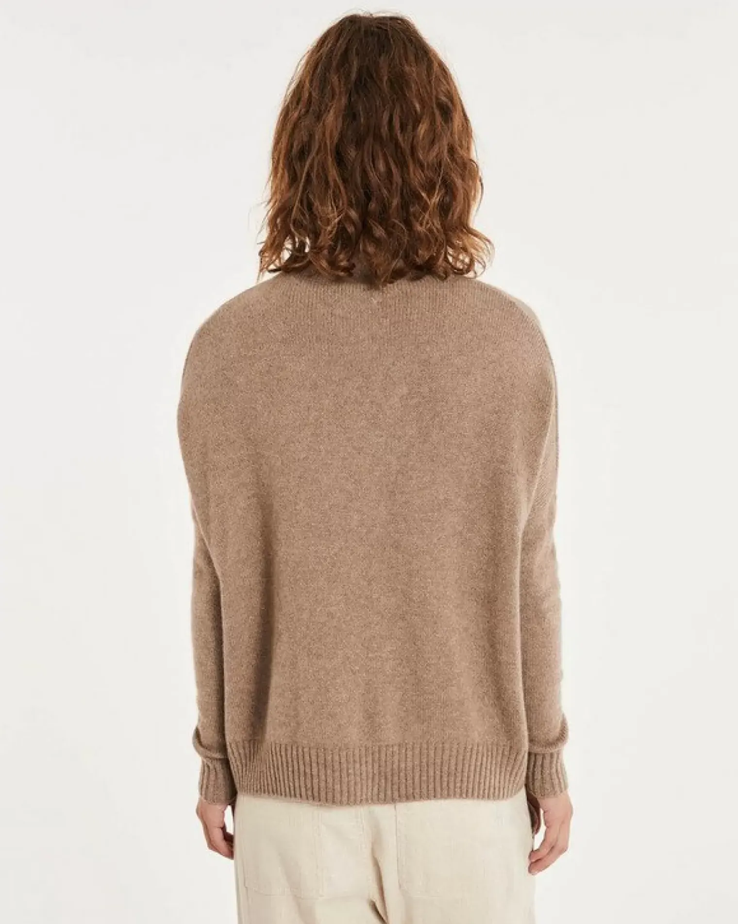 Kujten Sweaters & Sweatshirts>Oversized Turtleneck Cashmere Sweater Beige Taupe