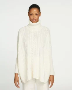 Kujten Capes & Ponchos>Oversized Turtleneck Cashmere Poncho, 6-Threads Blanc