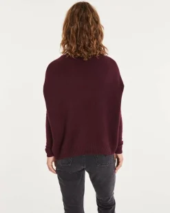 Kujten Sweaters & Sweatshirts><noscript><img width=