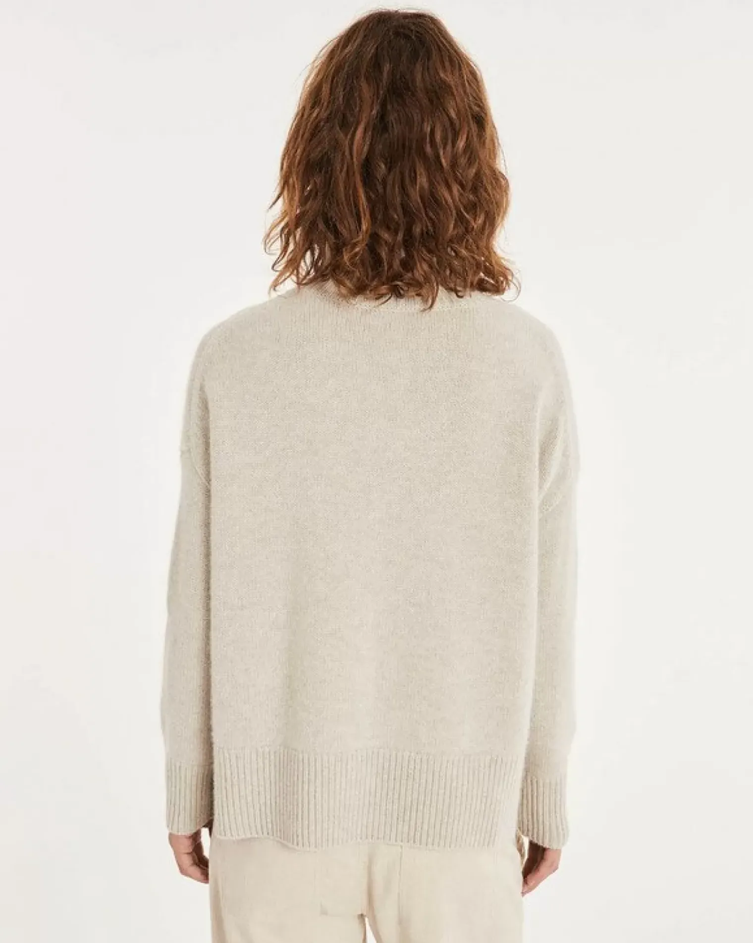 Kujten Sweaters & Sweatshirts>Oversized Turtleneck Cashmere Sweater Avoine