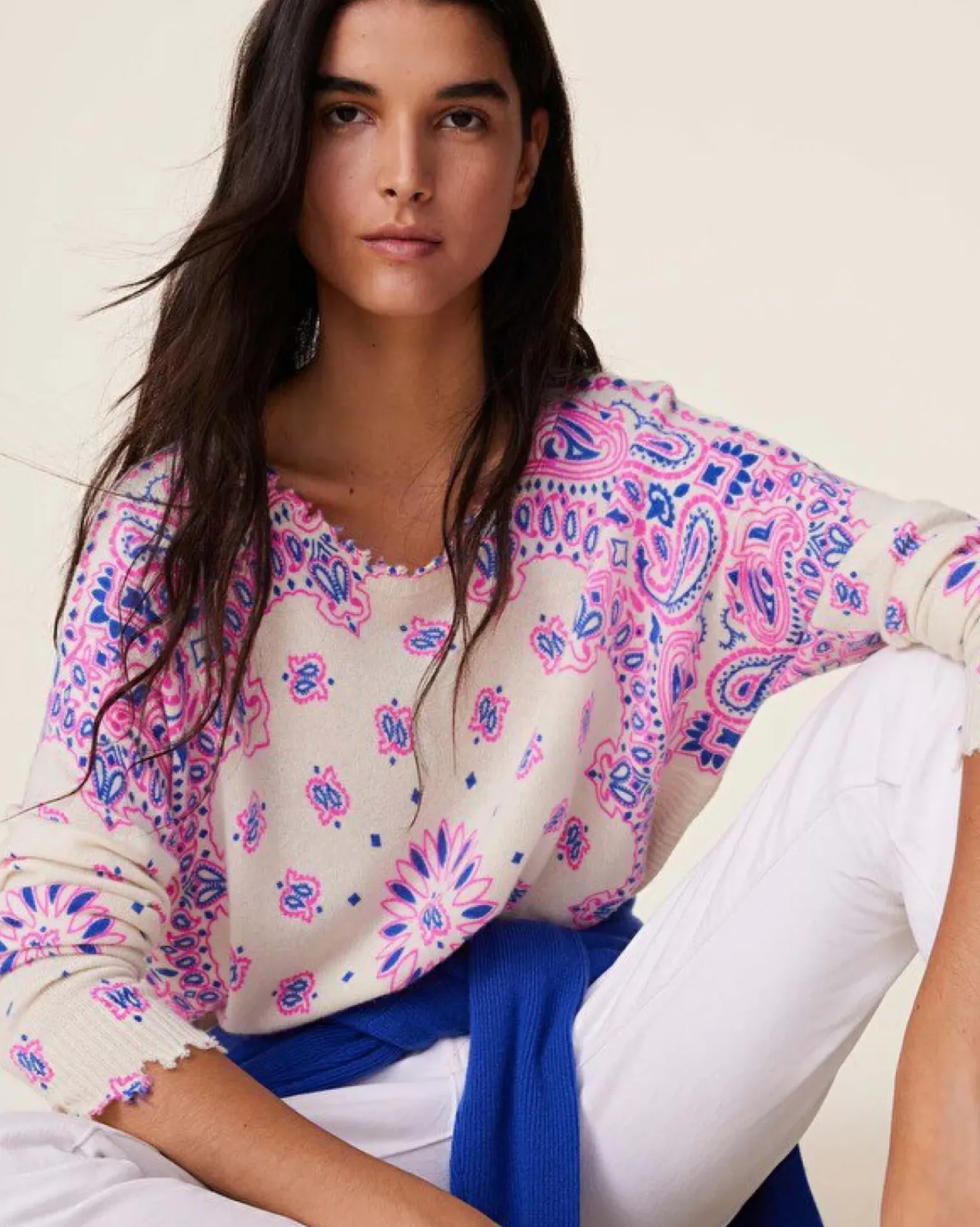 Kujten Sweaters & Sweatshirts>Printed Round Neck Cashmere Sweater, 2-Threads Deep Kabalos