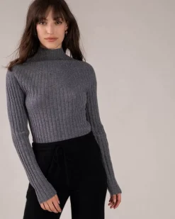 Kujten Sweaters & Sweatshirts><noscript><img width=