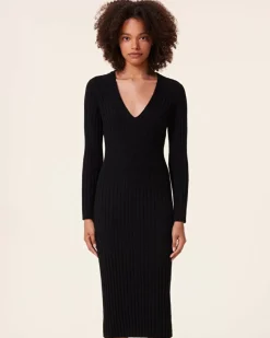 Kujten Dresses & Skirts>Ribbed V-Neck Cashmere Dress, 2-Threads Noir