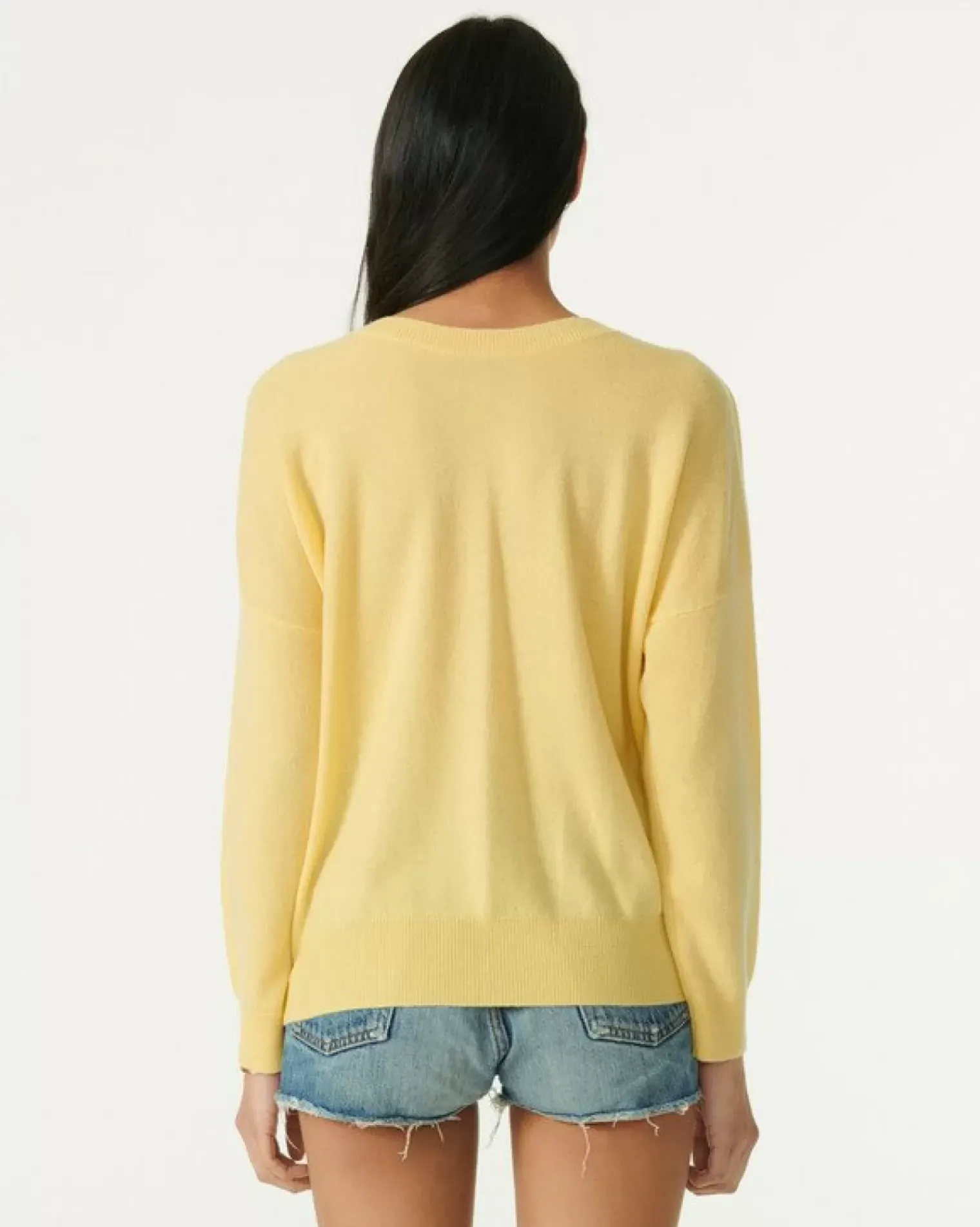 Kujten Sweaters & Sweatshirts>Round Neck Cashmere Sweater Jaune Eggshell