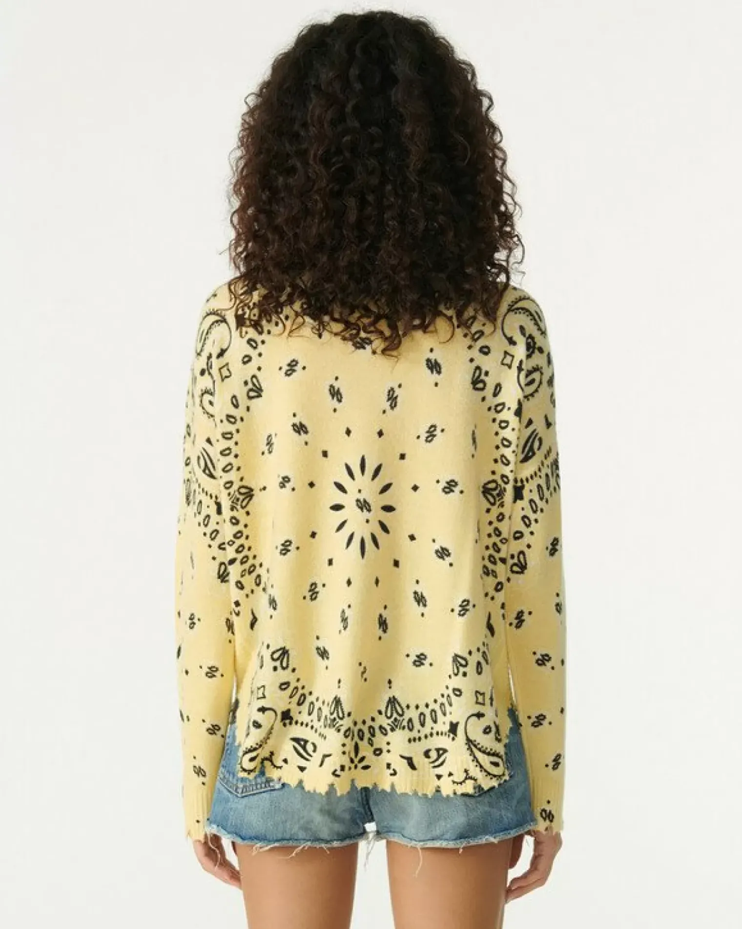 Kujten Sweaters & Sweatshirts>Round Neck Cashmere Sweater Jaune Eggshell