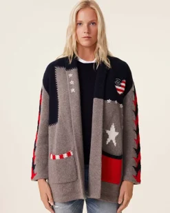 Kujten Jackets & Vests><noscript><img width=