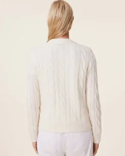 Kujten Jackets & Vests><noscript><img width=