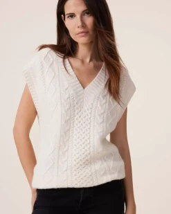 Kujten Sweaters & Sweatshirts>Sleeveless V-Neck Cashmere Sweater, 8-Threads Blanc