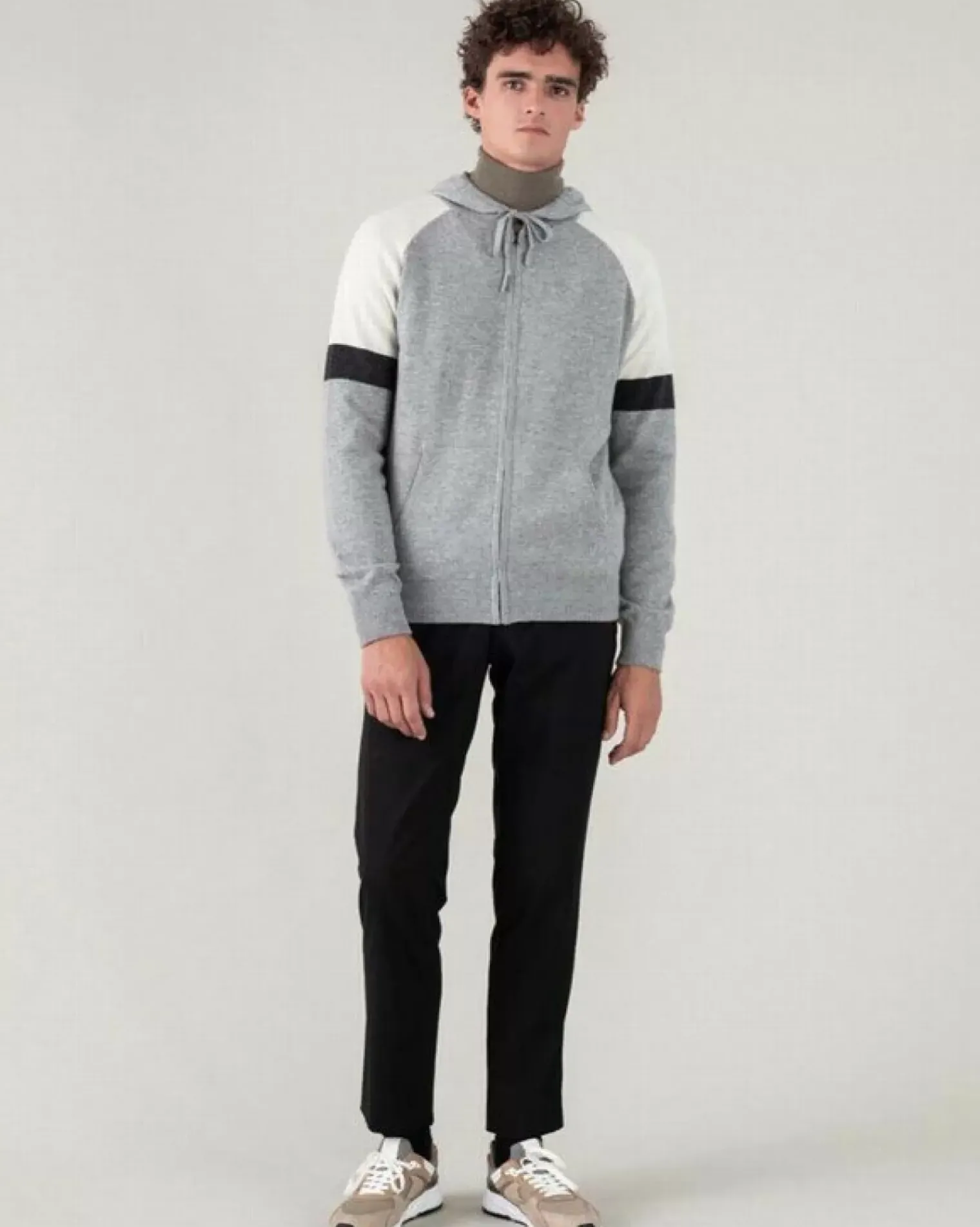Kujten Jackets & Vests>Tricolor Sleeve Zipped Cashmere Cardigan Gris Chine