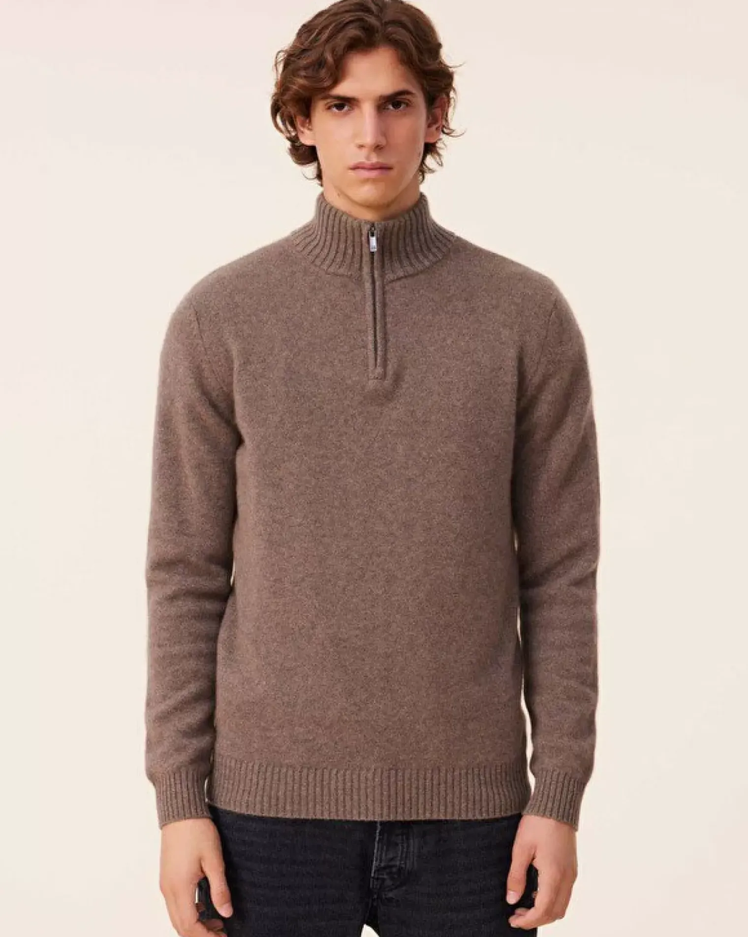 Kujten Sweaters & Sweatshirts>Turtleneck Cashmere Sweater, 4-Threads Taupe Mouline