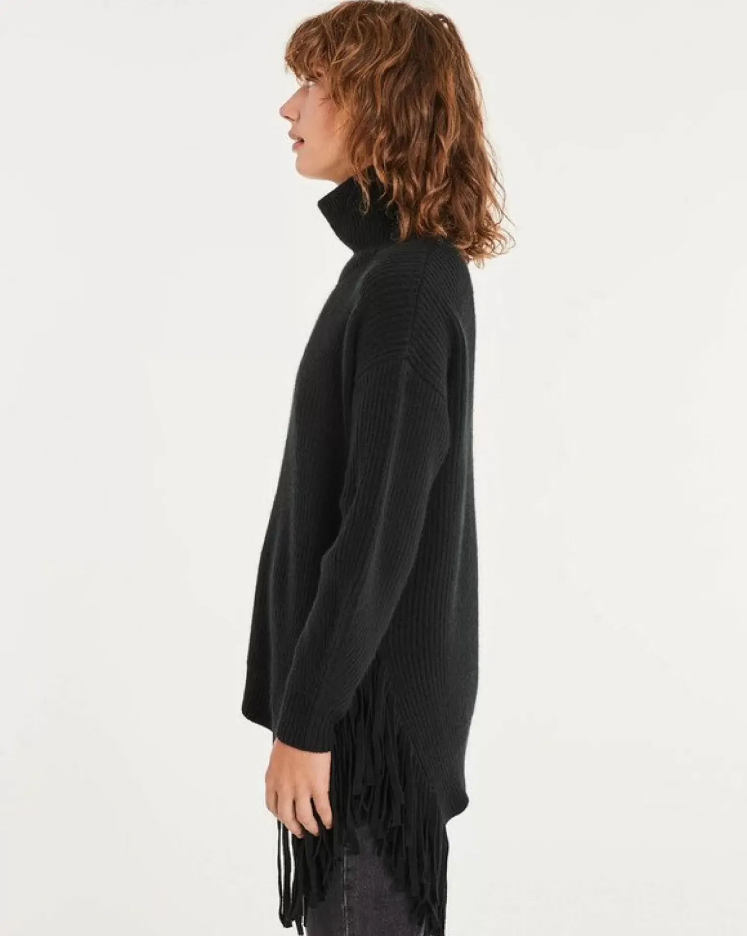 Kujten Sweaters & Sweatshirts>Turtleneck Fringed Cashmere Sweater Noir