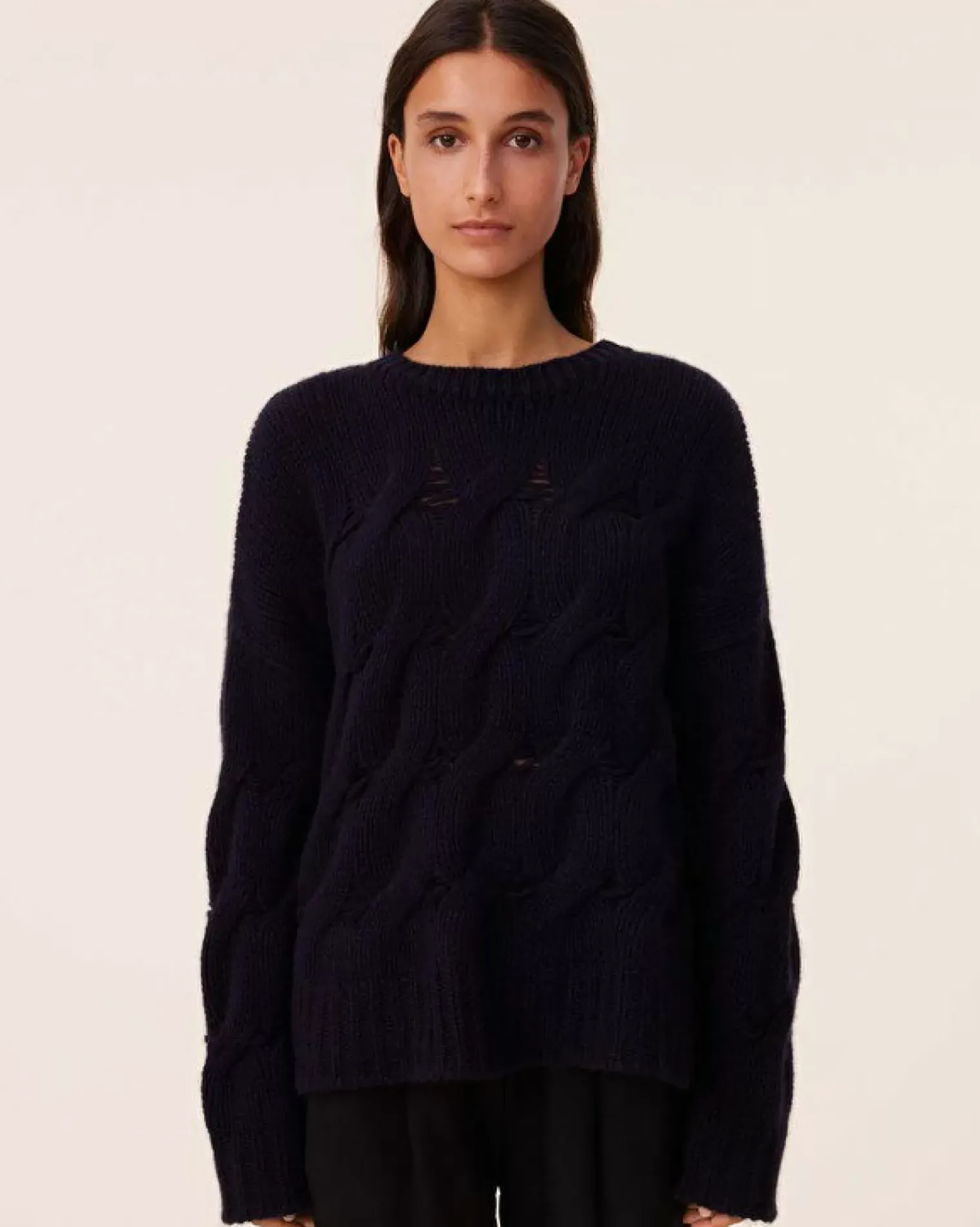 Kujten Sweaters & Sweatshirts>Twisted Round Neck Cashmere Sweater, 10-Threads Bleu Marine Fonce
