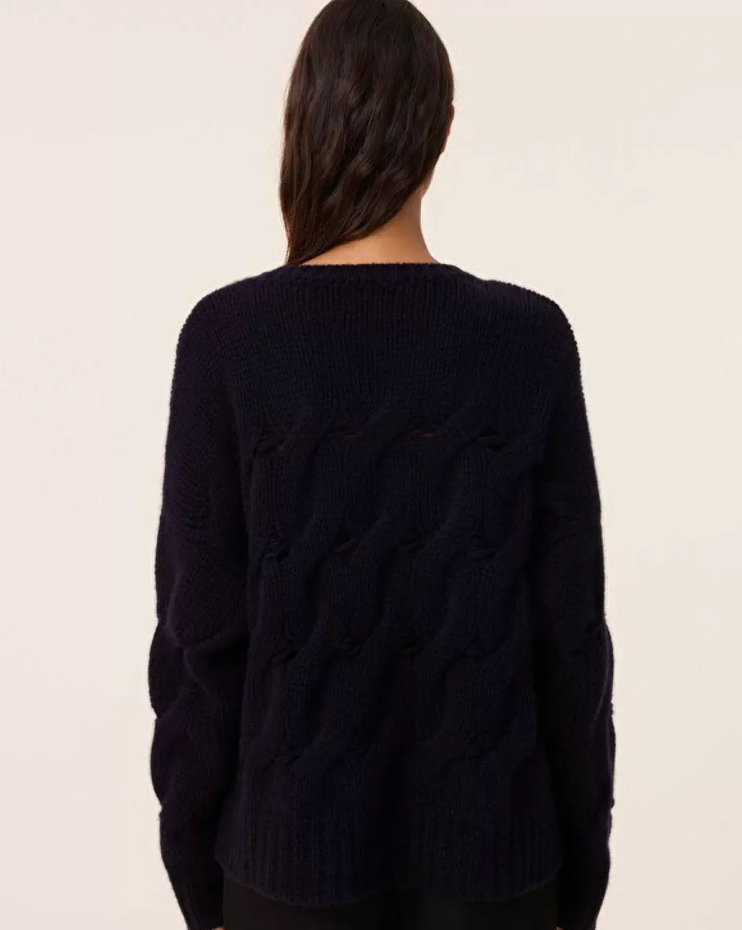 Kujten Sweaters & Sweatshirts>Twisted Round Neck Cashmere Sweater, 10-Threads Bleu Marine Fonce