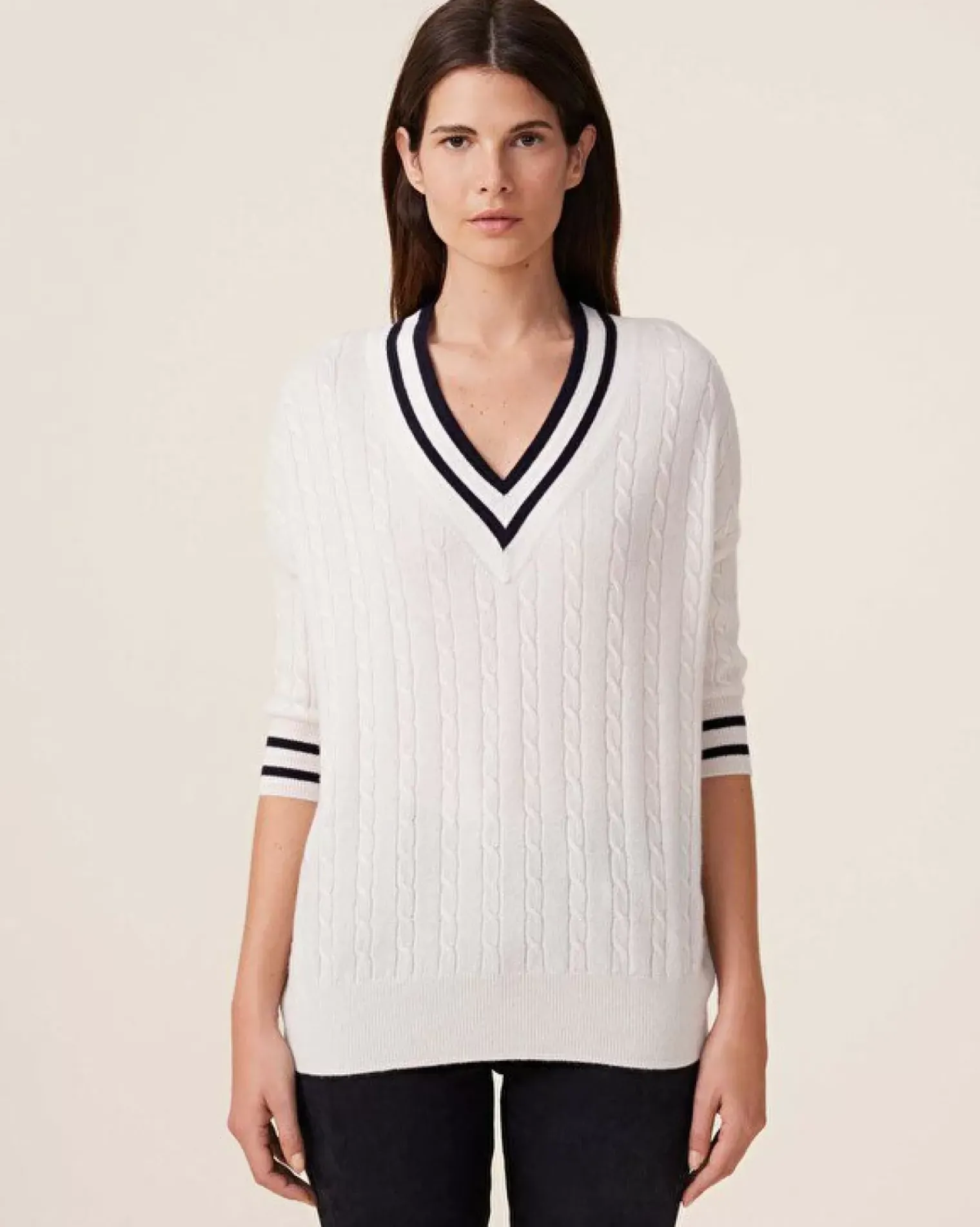 Kujten Sweaters & Sweatshirts>Twisted V-Neck Cashmere Sweater, 2-Threads Blanc