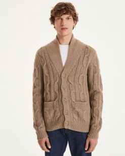 Kujten Jackets & Vests><noscript><img width=