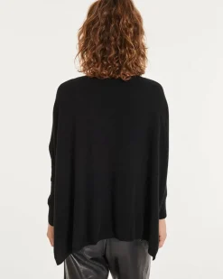 Kujten Jackets & Vests><noscript><img width=