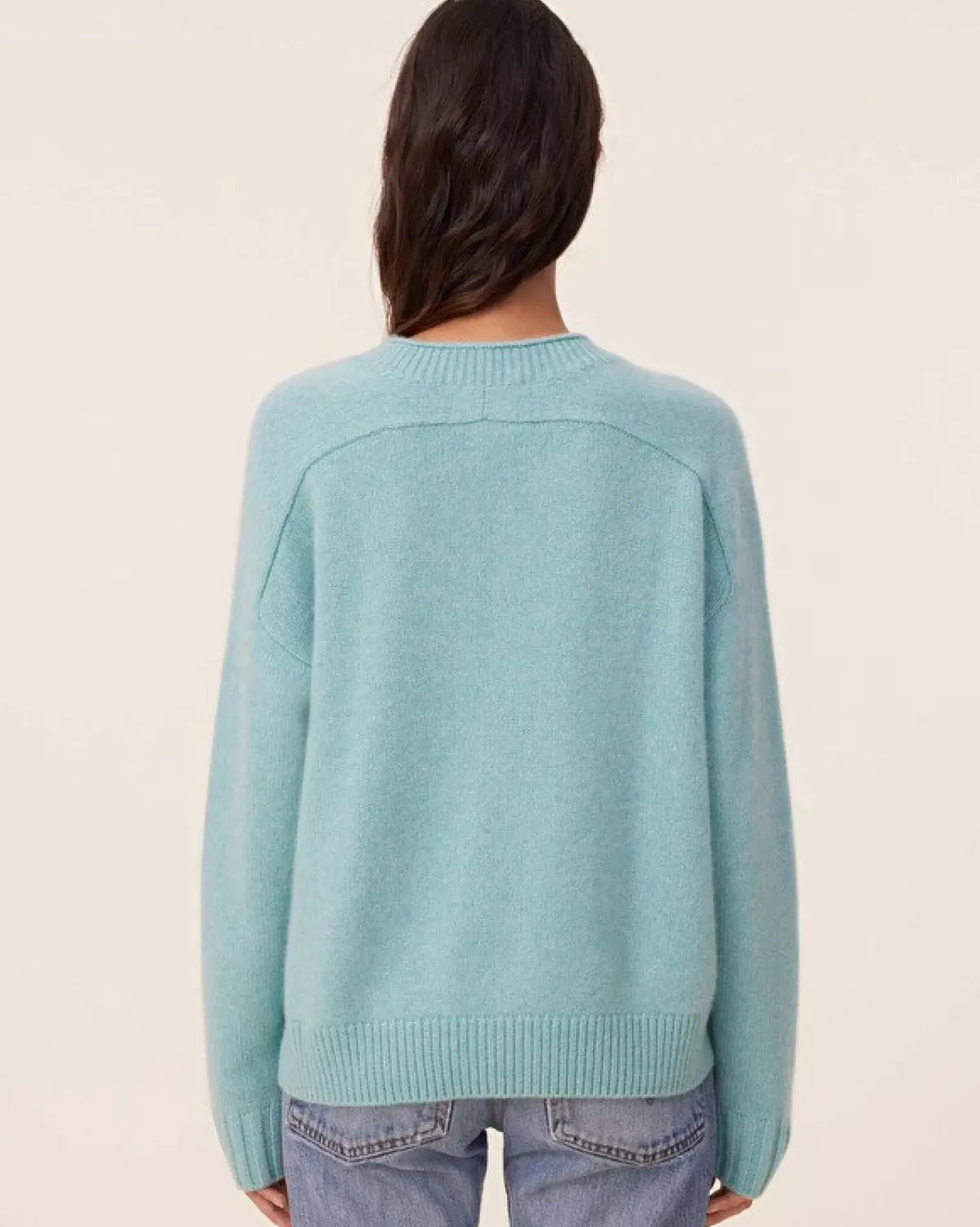 Kujten Sweaters & Sweatshirts>V-Neck Cashmere Sweater, 6-Threads Turquoise Pacific