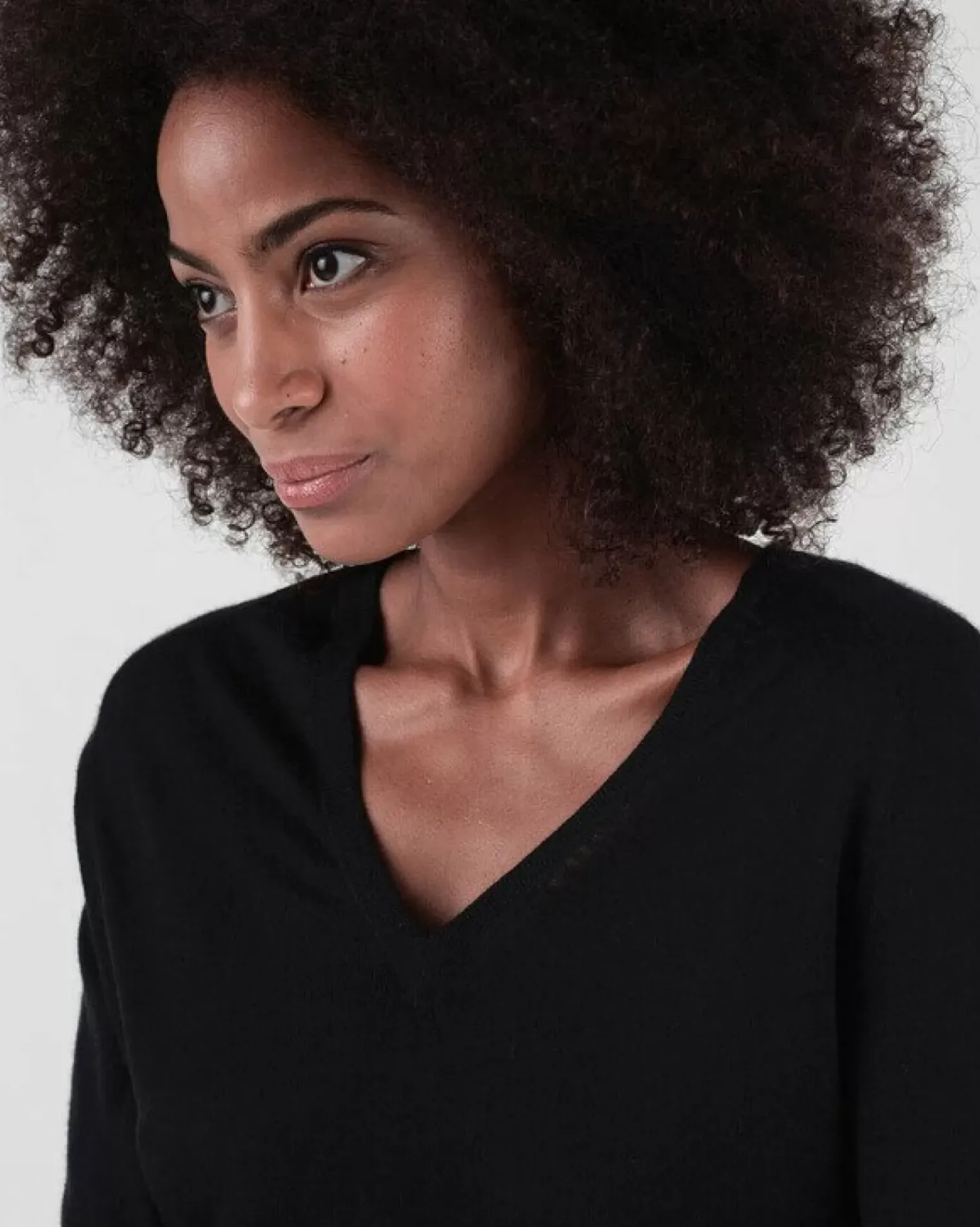 Kujten Sweaters & Sweatshirts>V-Neck Long Sleeves Cashmere Sweater Noir