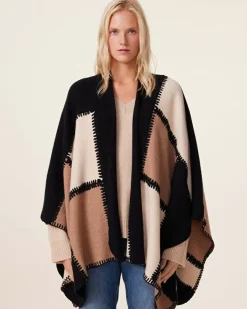 Kujten Capes & Ponchos><noscript><img width=