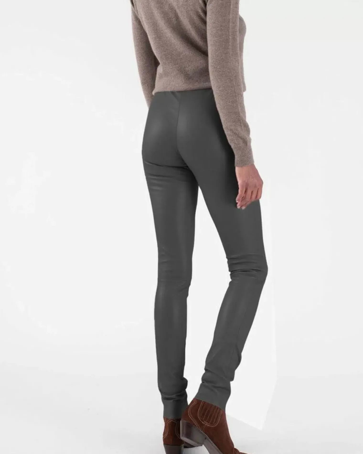 Kujten Joggings & Leggings>Woman Leather Leggings Gris Elephant