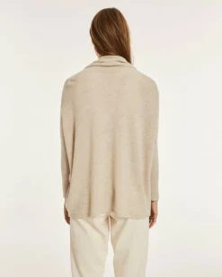 Kujten Jackets & Vests><noscript><img width=