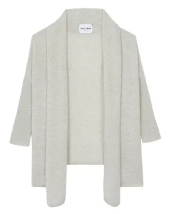 Kujten Jackets & Vests><noscript><img width=